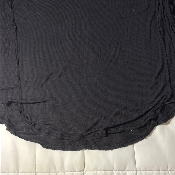 Free People We The Free V-Neck Black Ribbed Raw Hemmed Top - Picture 5 of 11